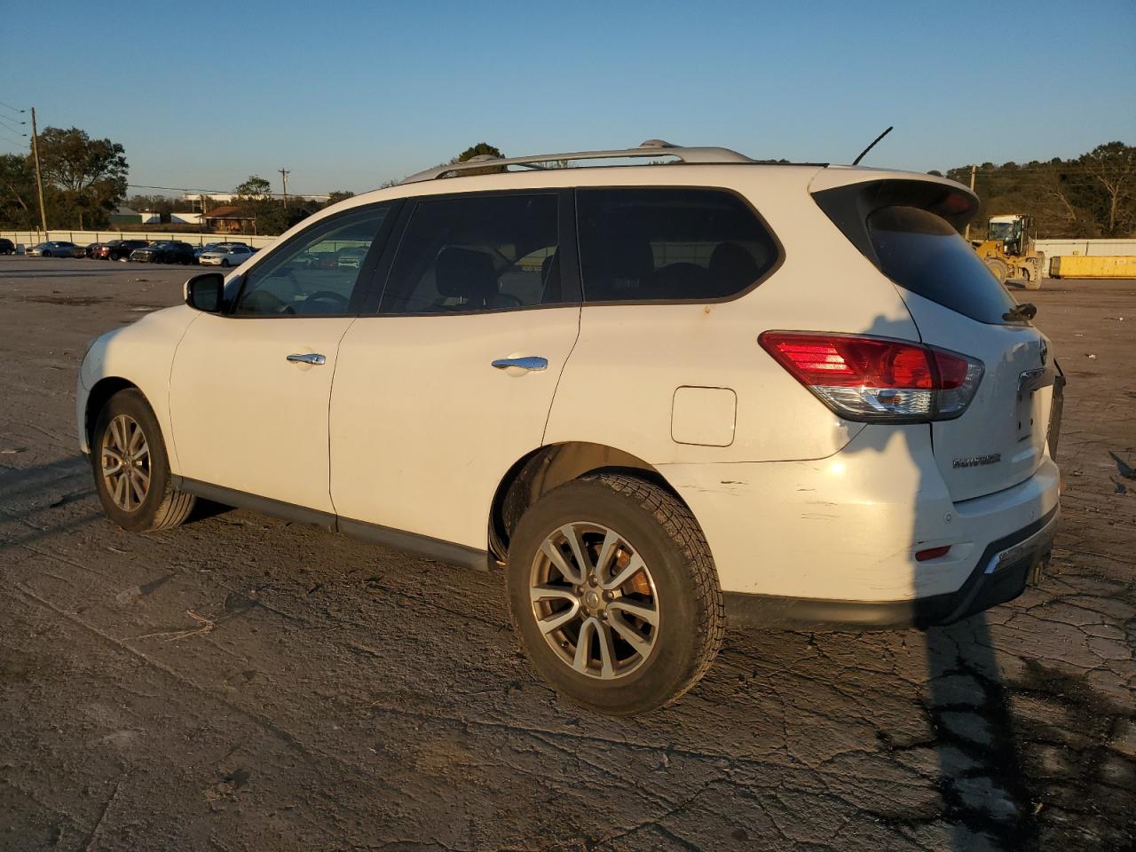 2013 Nissan Pathfinder VIN 5N1AR2MM3DC634115 Copart auction photo, side / front end damage thumbnail 2