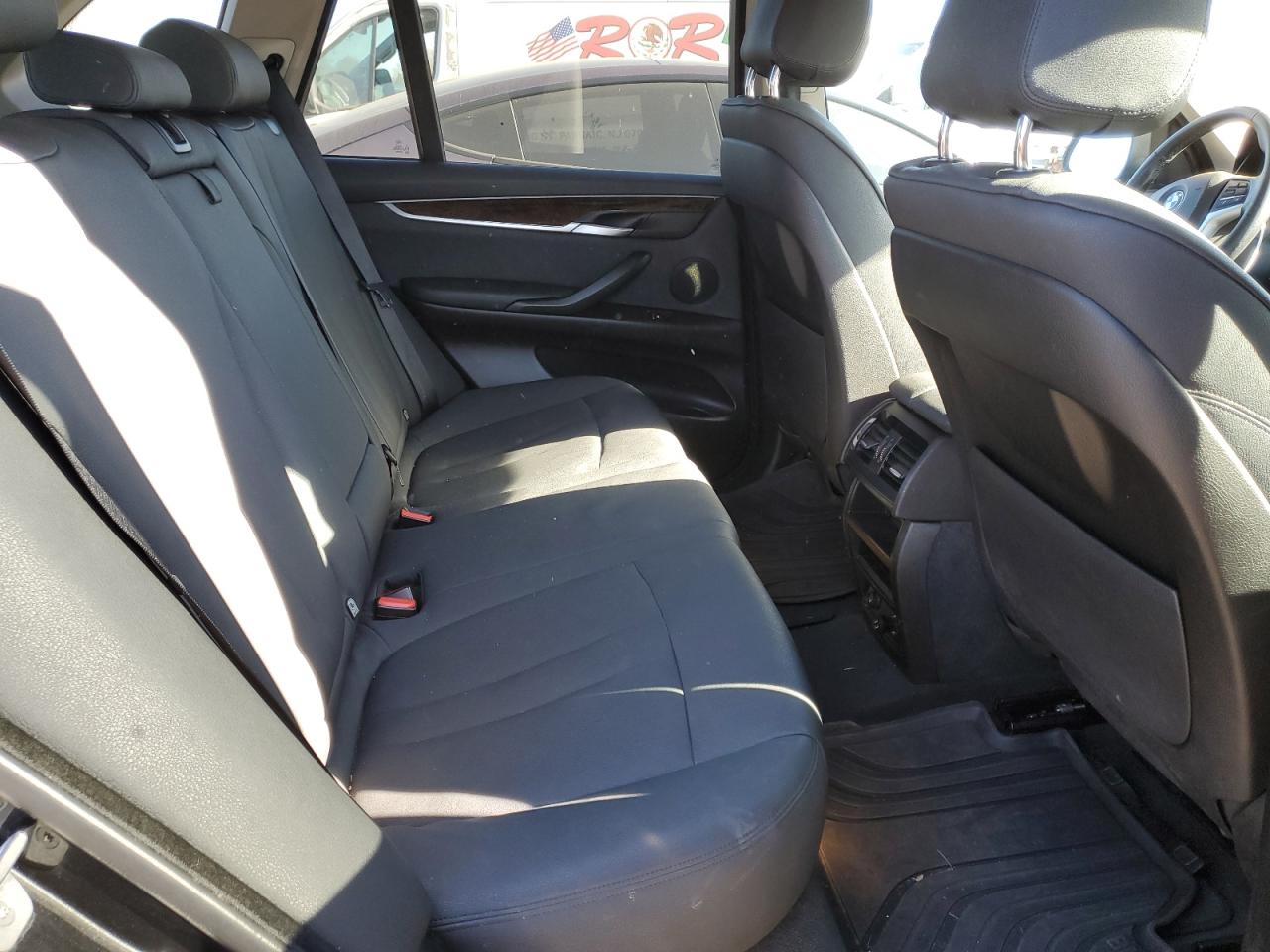 2015 BMW X5 VIN 5UXKR0C59F0K66453 Copart auction photo, rear end damage thumbnail 11