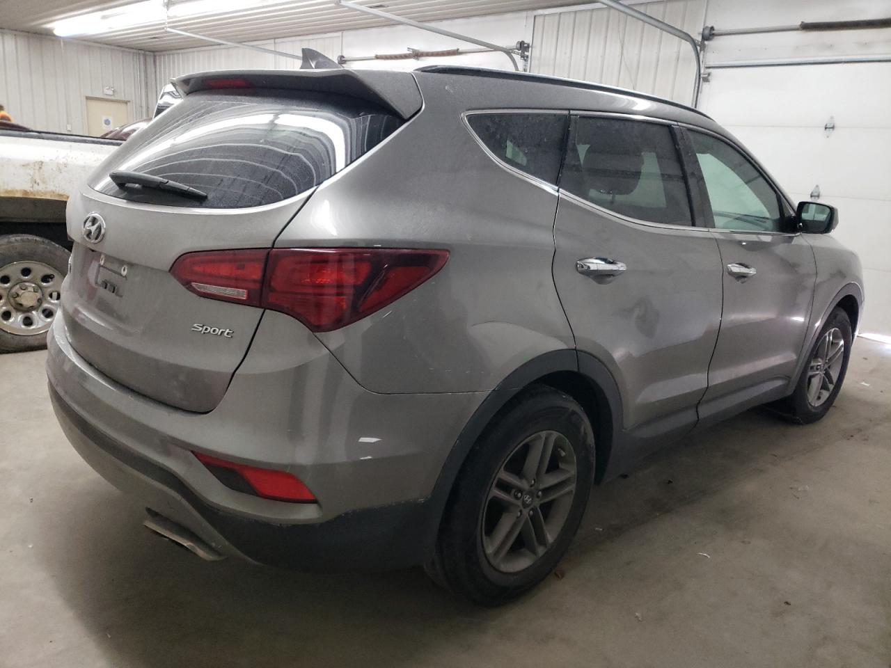 2017 Hyundai Santa Fe VIN 5XYZU3LB7HG406146 Copart auction photo, front end / minor dent/scratches damage thumbnail 3