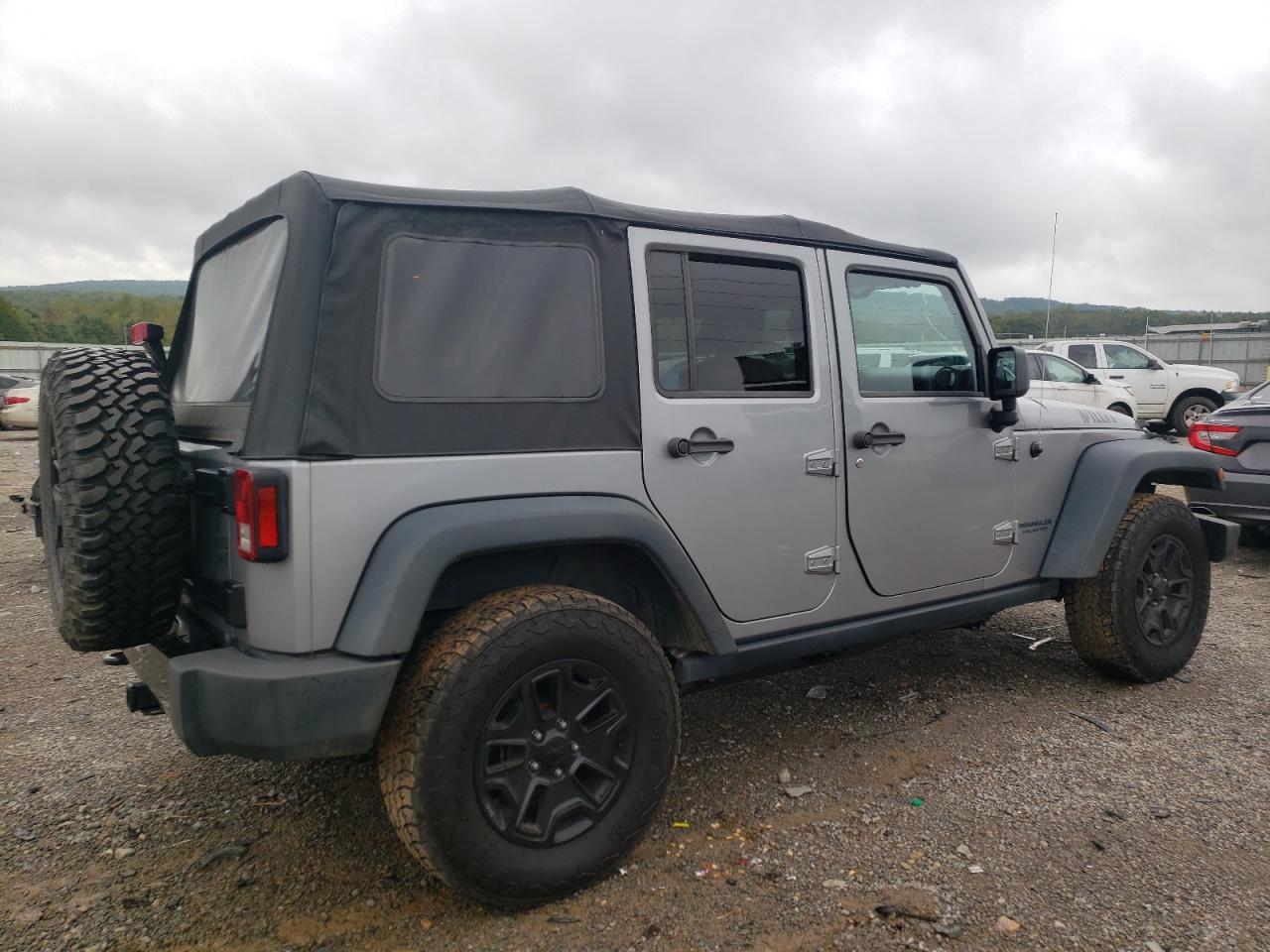 2015 Jeep Wrangler VIN 1C4BJWDG6FL598506 Copart auction photo, front end / rear end damage thumbnail 3