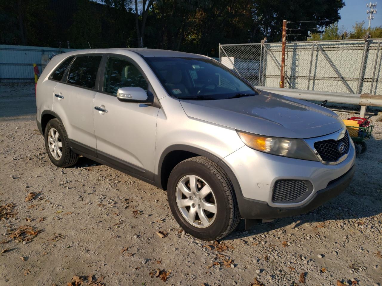 2011 KIA Sorento VIN 5XYKT3A11BG084271 Copart auction photo, rear end damage thumbnail 4