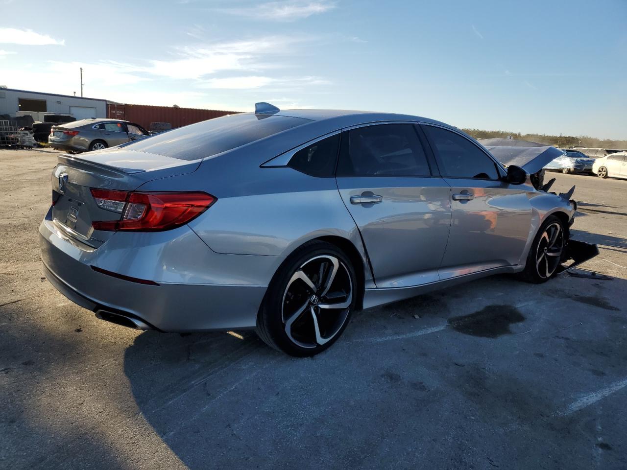 2020 Honda Accord VIN 1HGCV1F35LA133035 Copart auction photo, front end / side damage thumbnail 3