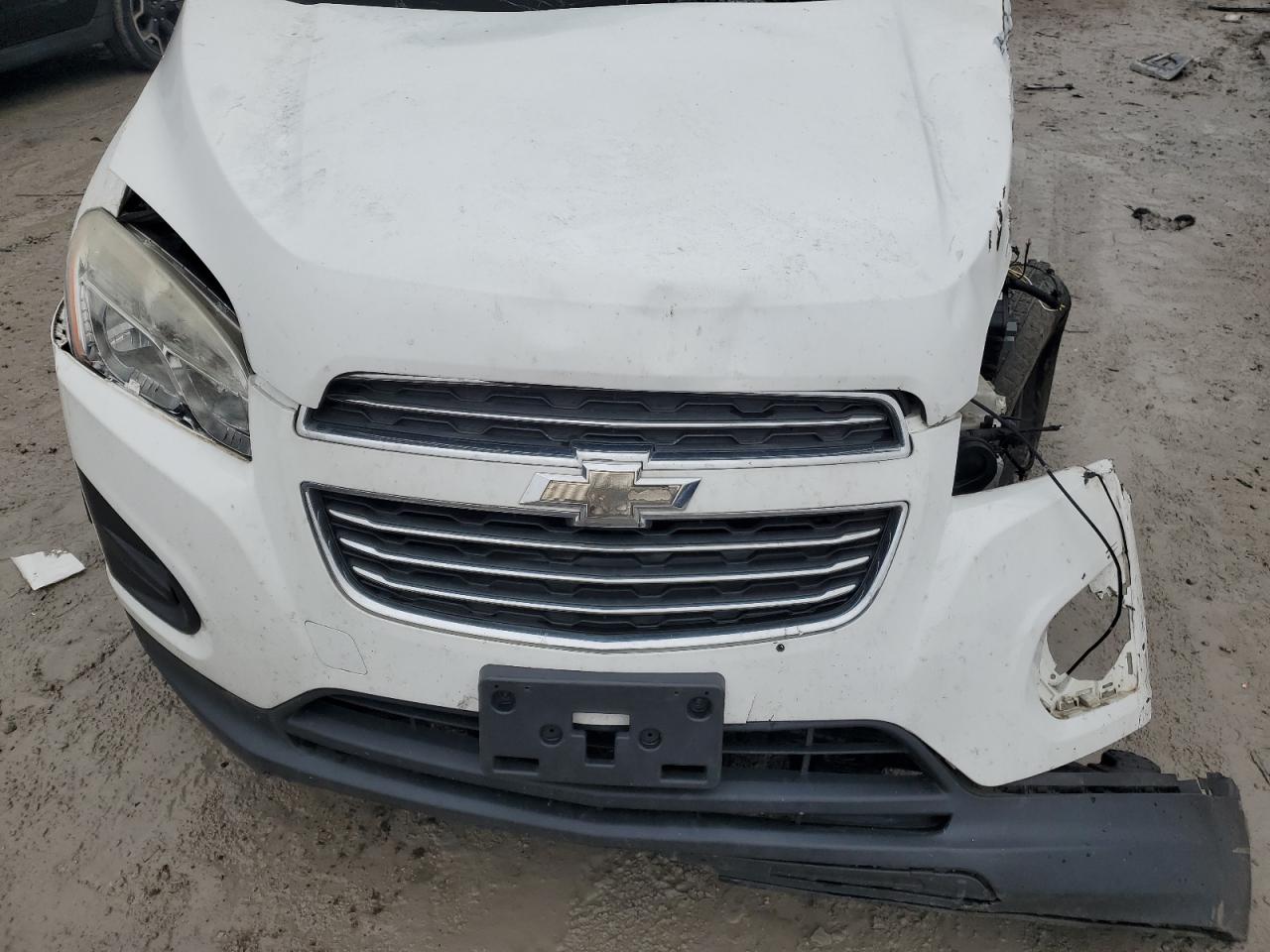 2015 Chevrolet Trax VIN 3GNCJPSB1FL254935 Copart auction photo, all over damage thumbnail 12
