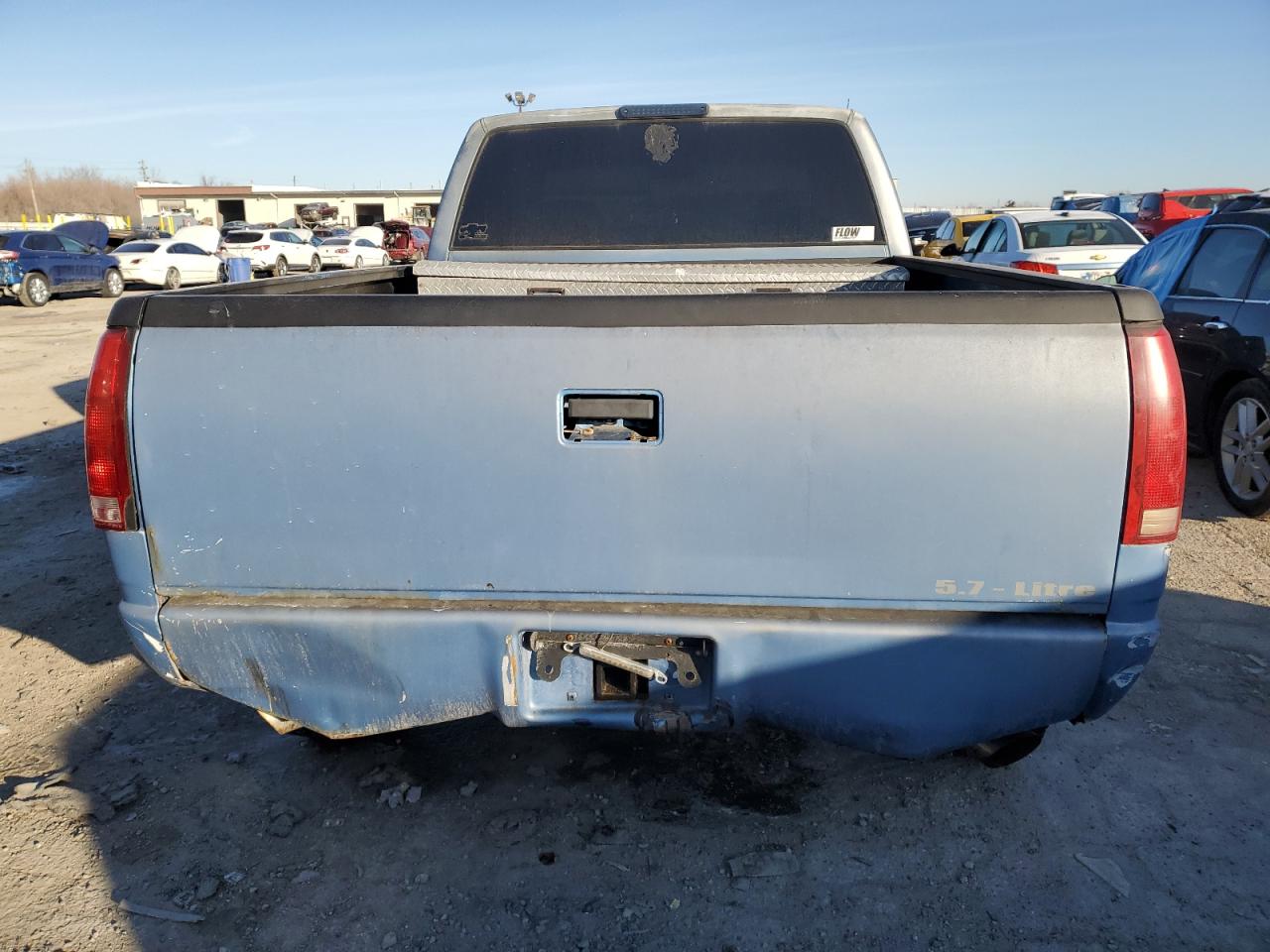 1996 Chevrolet GMT-400 VIN 1GCEK19R3TE180038 Copart auction photo, undercarriage / side damage thumbnail 6