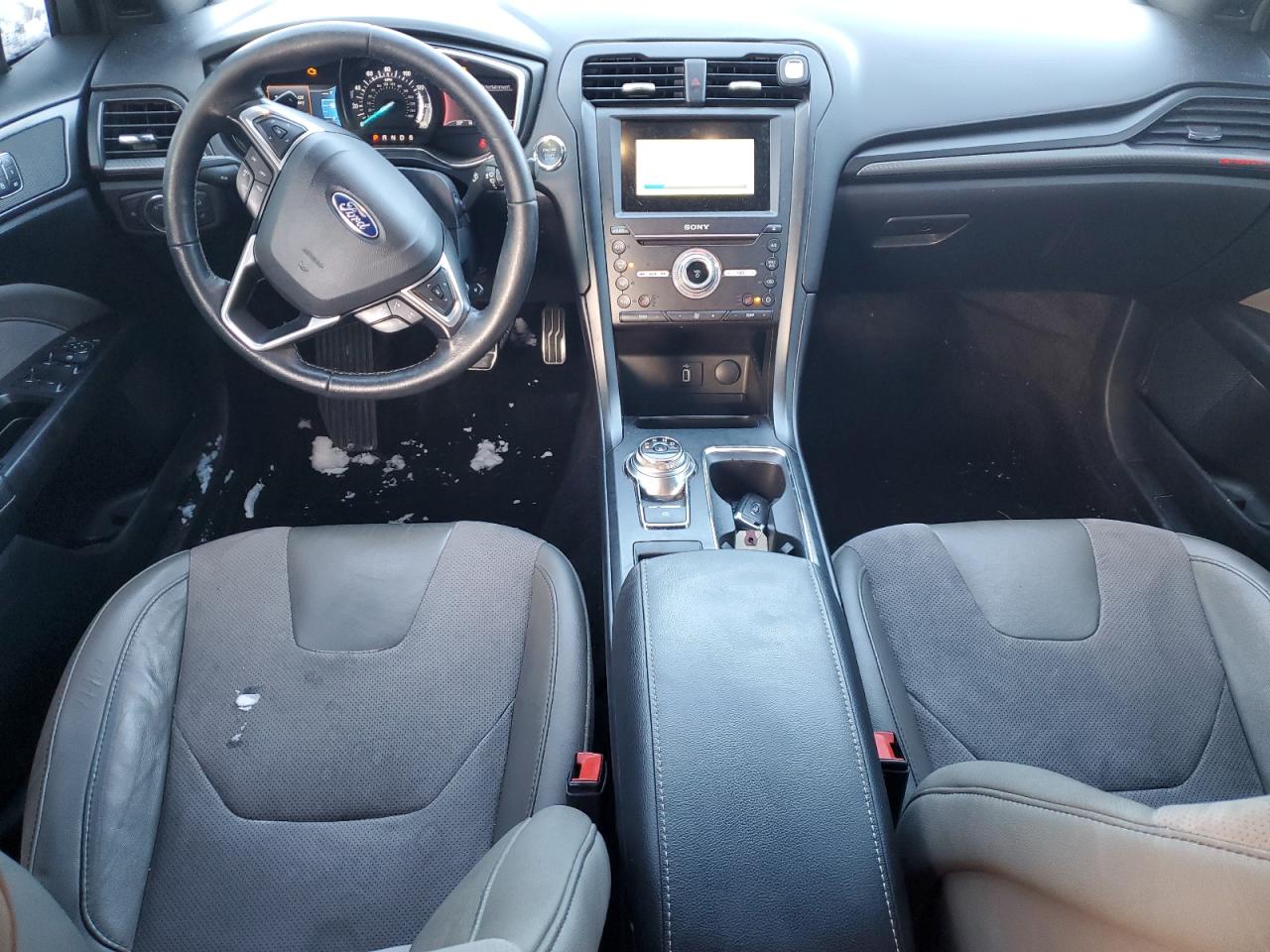 2017 Ford Fusion VIN 3FA6P0VP4HR252556 Copart auction photo, side / front end damage thumbnail 8
