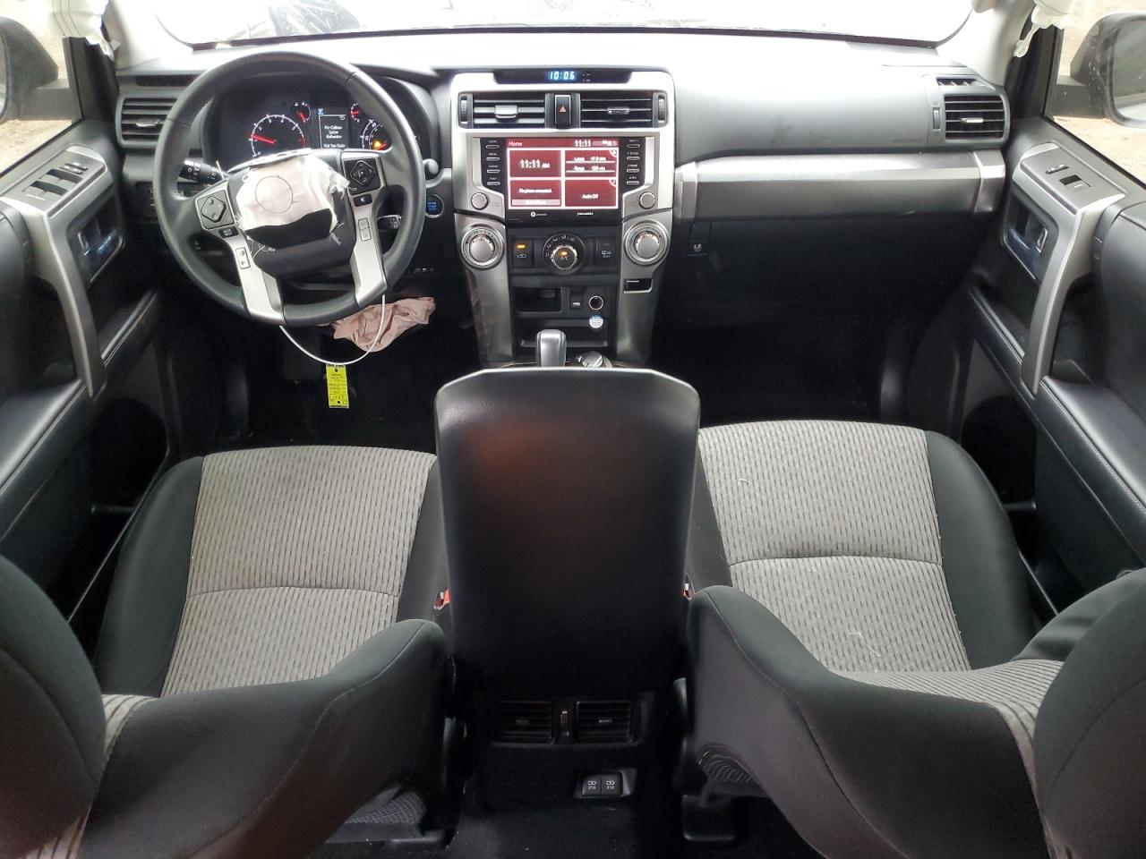 2021 Toyota 4Runner VIN JTEMU5JR7M5964146 Copart auction photo, front end / minor dent/scratches damage thumbnail 8