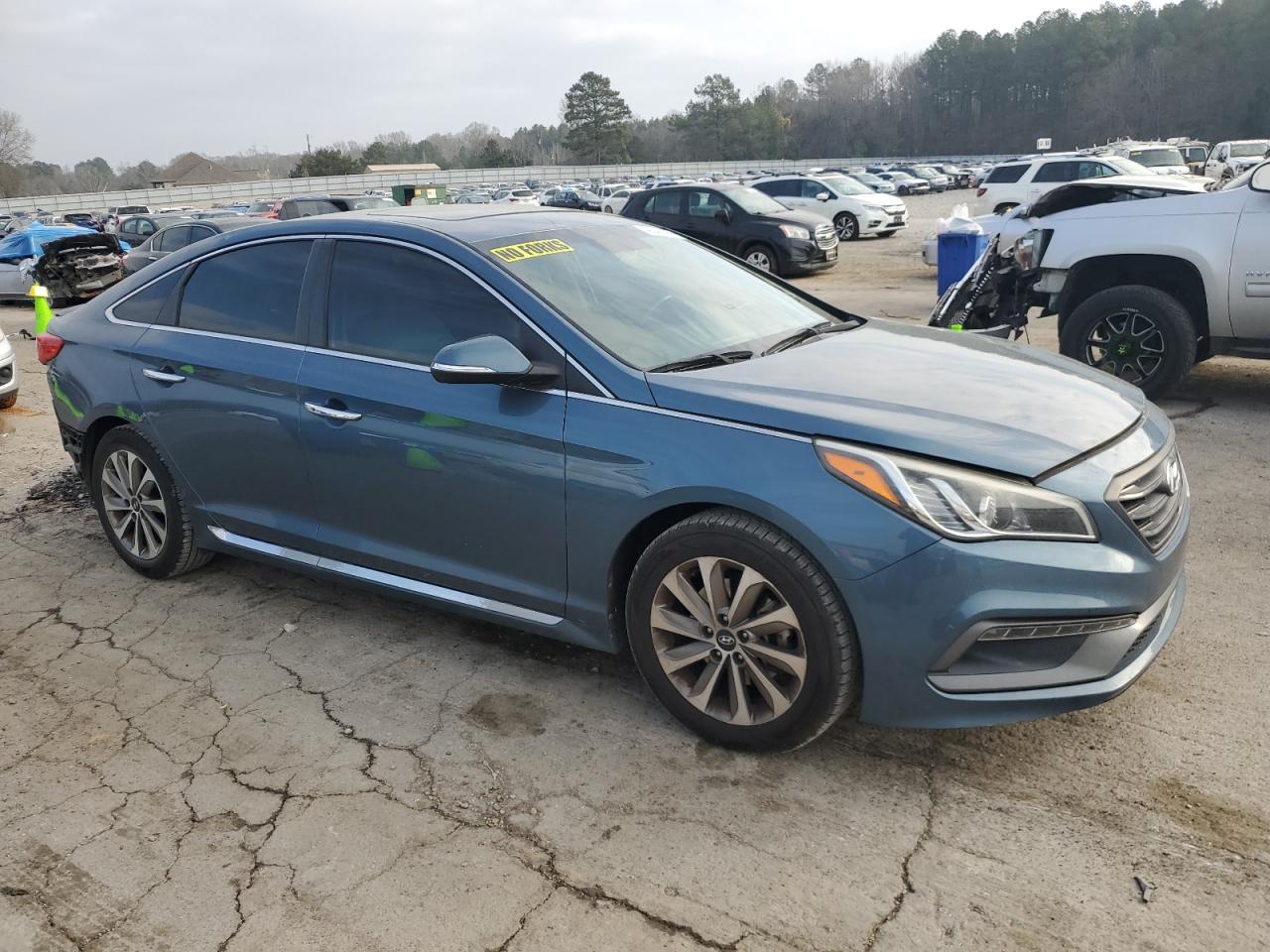 2016 Hyundai Sonata VIN 5NPE34AF1GH422637 Copart auction photo, side / rear end damage thumbnail 4