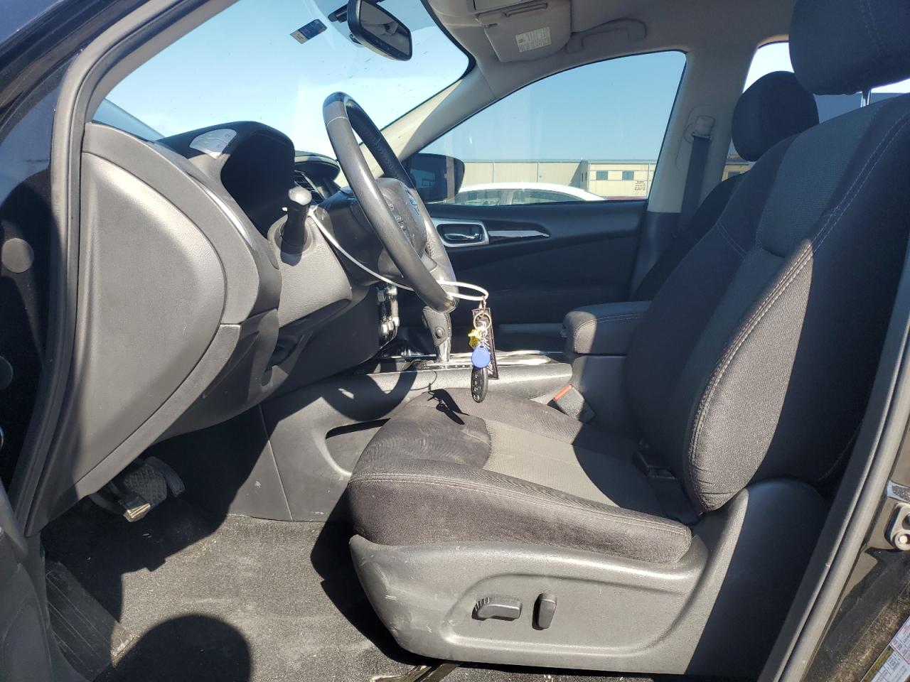 2017 Nissan Pathfinder VIN 5N1DR2MN1HC613968 Copart auction photo, front end / side damage thumbnail 7