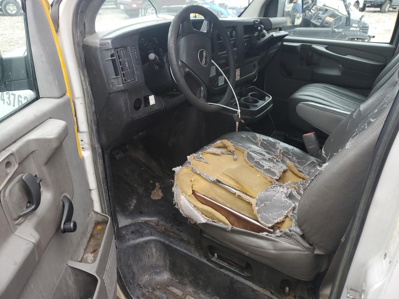 2012 GMC Savana VIN 1GDY72CA1C1907588 Copart auction photo, front end / minor dent/scratches damage thumbnail 8