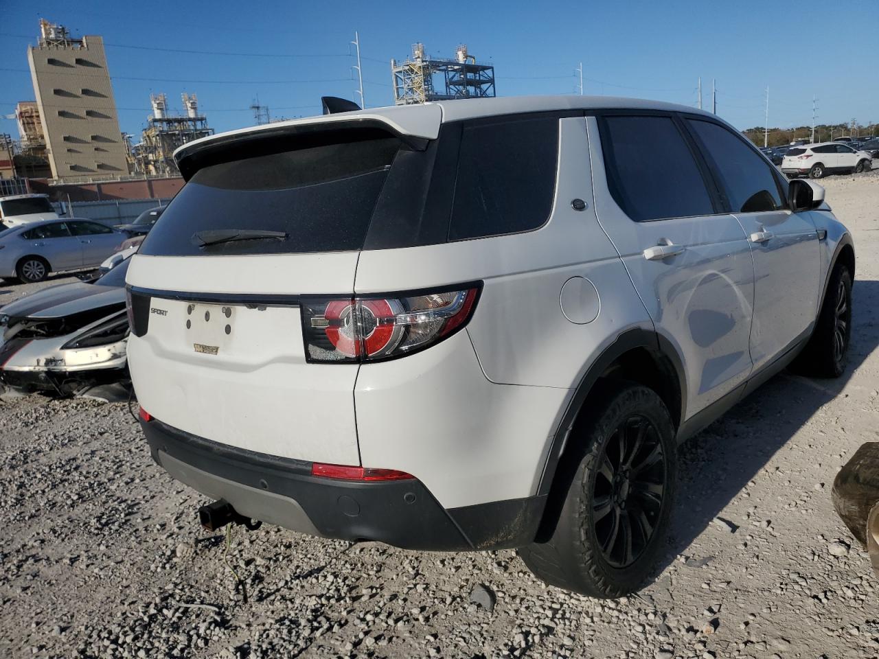 2017 Land Rover Discovery VIN SALCP2BG3HH677841 Copart auction photo, burn - engine damage thumbnail 3