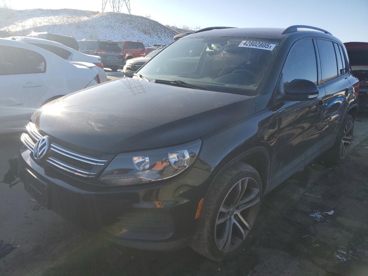 2017 Volkswagen Tiguan VIN WVGBV7AX6HK043008