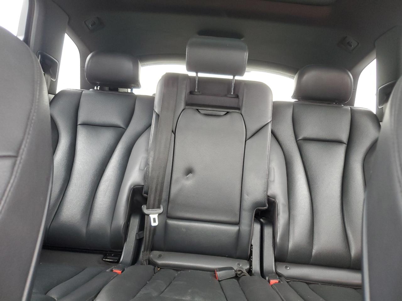 2017 Audi Q7 VIN WA1LAAF70HD024561 Copart auction photo, front end damage thumbnail 10