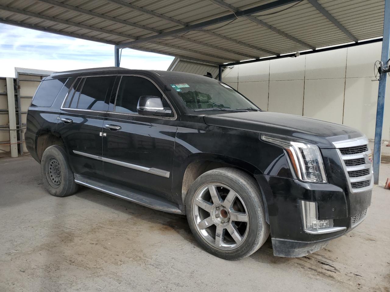 2019 Cadillac Escalade VIN 1GYS3BKJ9KR268006 Copart auction photo, replaced vin / minor dent/scratches damage thumbnail 4