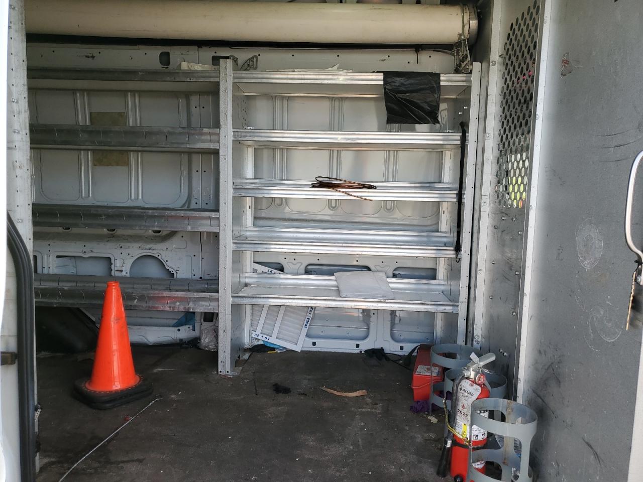 2017 Ford Transit VIN 1FTBW2XM7HKA29068 Copart auction photo, normal wear damage thumbnail 11