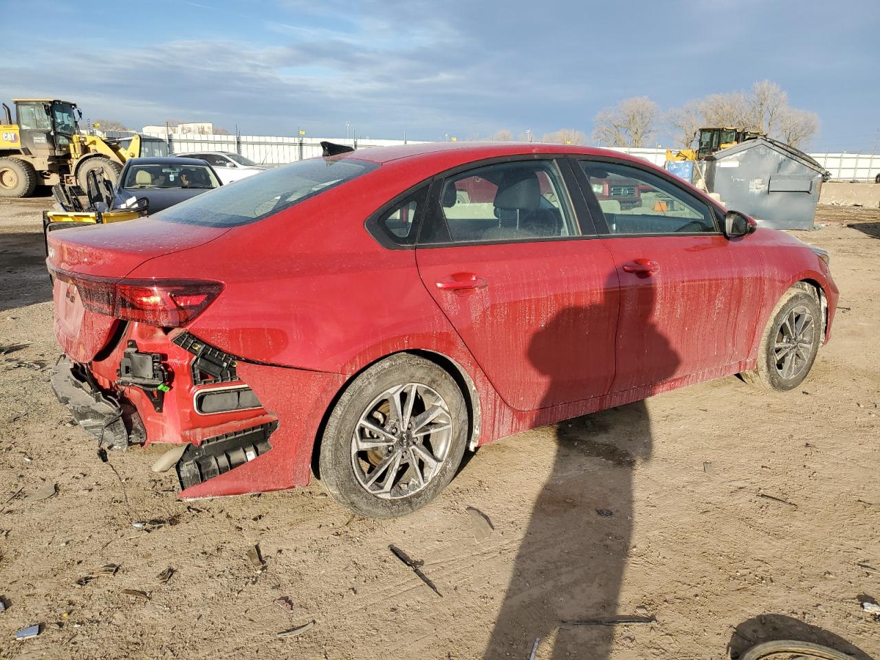 2024 KIA Forte VIN 3KPF24AD4RE698758 Copart auction photo, side / rear end damage thumbnail 3