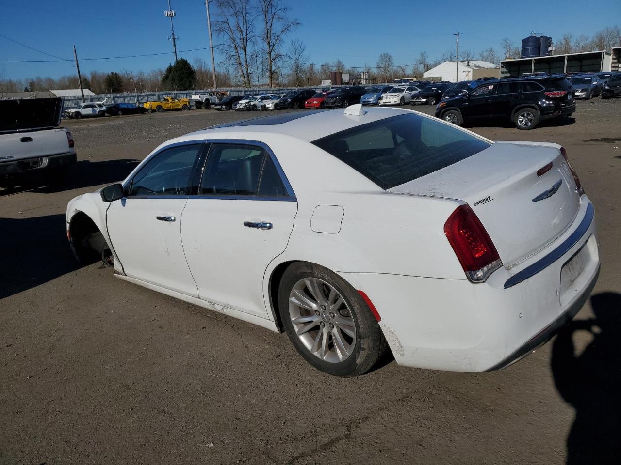 2017 Chrysler 300 VIN 2C3CCAEG0HH582497 Copart auction photo, front end / undercarriage damage thumbnail 2