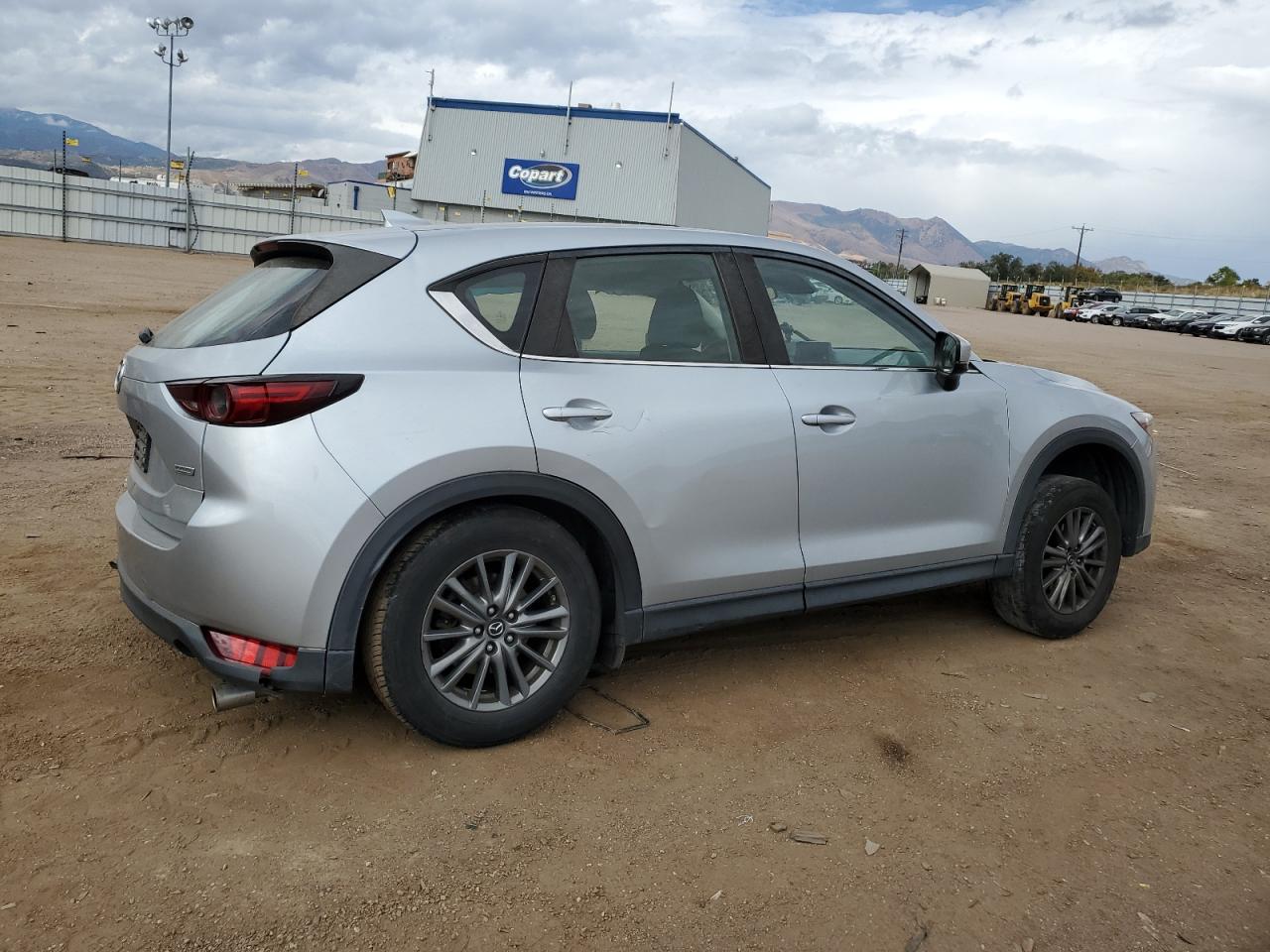 2018 Mazda CX-5 VIN JM3KFBBM6J0423581 Copart auction photo, rear end / side damage thumbnail 3