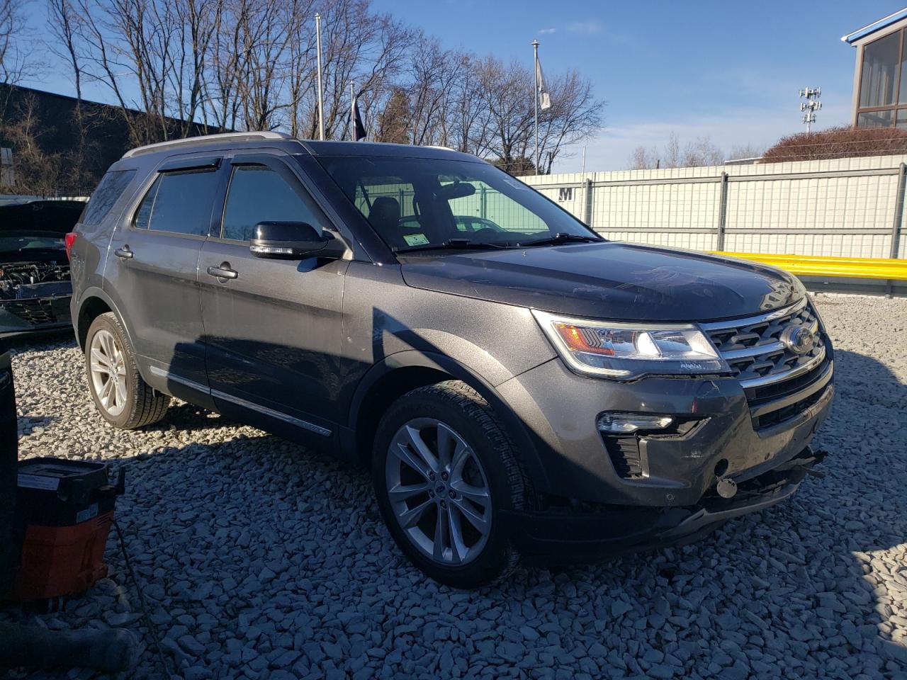 2018 Ford Explorer VIN 1FM5K8D89JGB82624 Copart auction photo, front end damage thumbnail 4