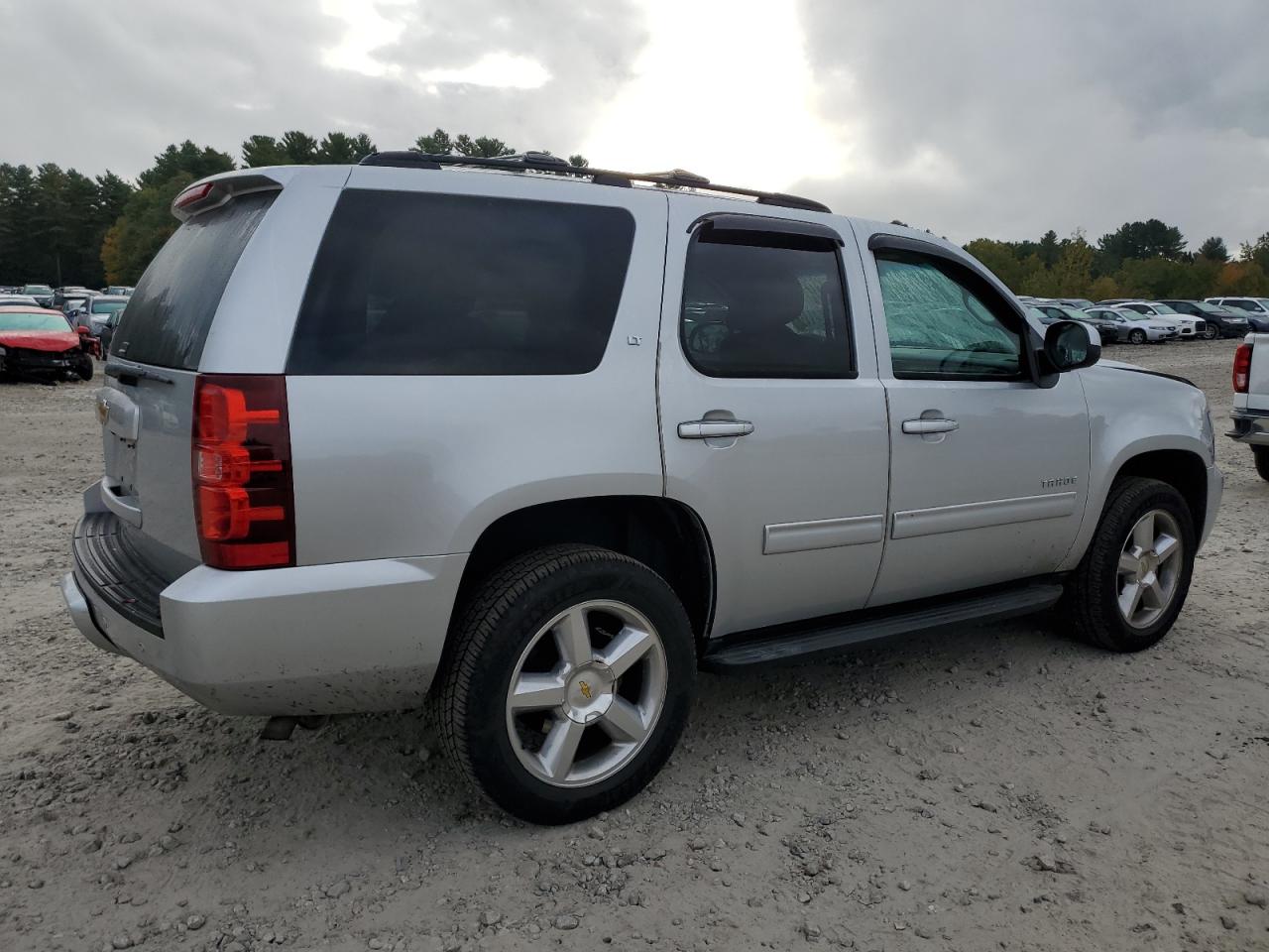 2013 Chevrolet Tahoe VIN 1GNSKBE0XDR256761 Copart auction photo, front end damage thumbnail 3