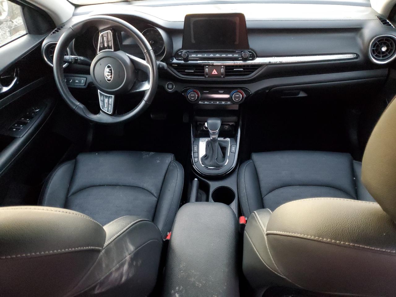2020 KIA Forte VIN 3KPF54AD4LE210469 Copart auction photo, all over damage thumbnail 8