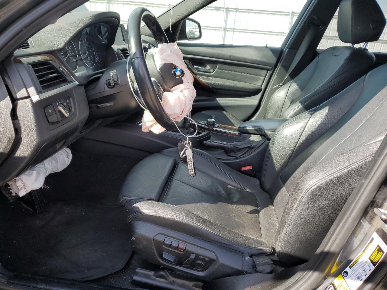 2014 BMW 3er VIN WBA3K5C5XEK300391 Copart auction photo, front end damage thumbnail 7