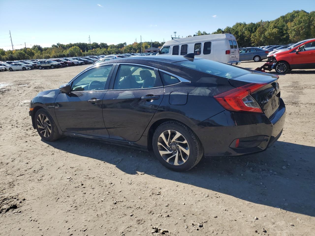 2017 Honda Civic VIN 19XFC2F7XHE223554 Copart auction photo, front end / minor dent/scratches damage thumbnail 2