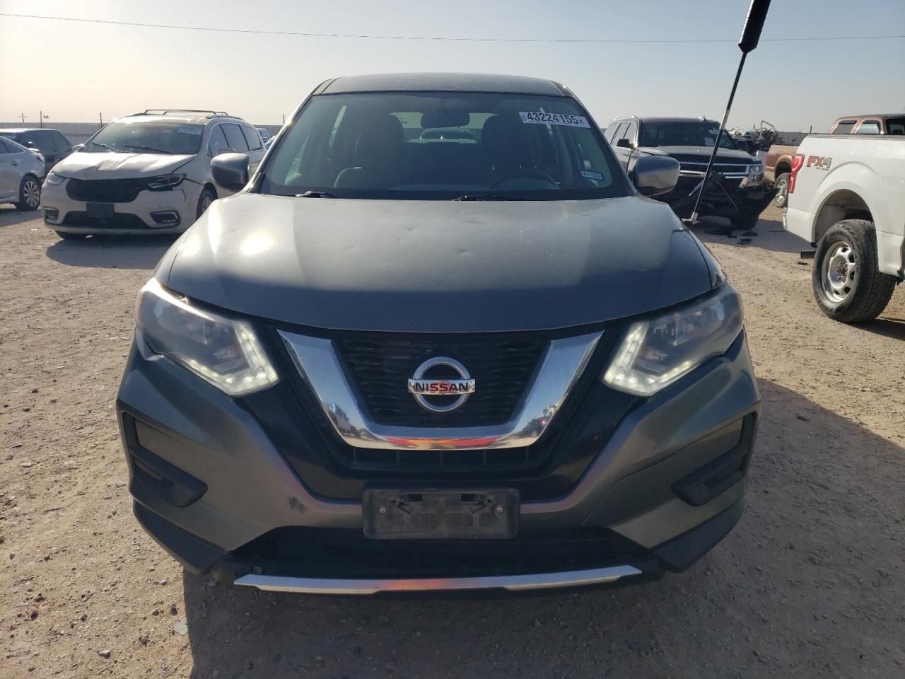 2017 Nissan Rogue VIN KNMAT2MT0HP554377 Copart auction photo, hail damage thumbnail 5