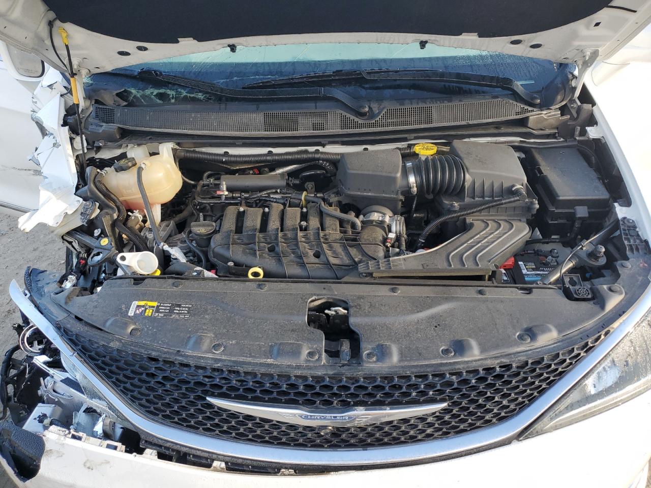 2017 Chrysler Pacifica VIN 2C4RC1EG6HR647983 Copart auction photo, front end / side damage thumbnail 14