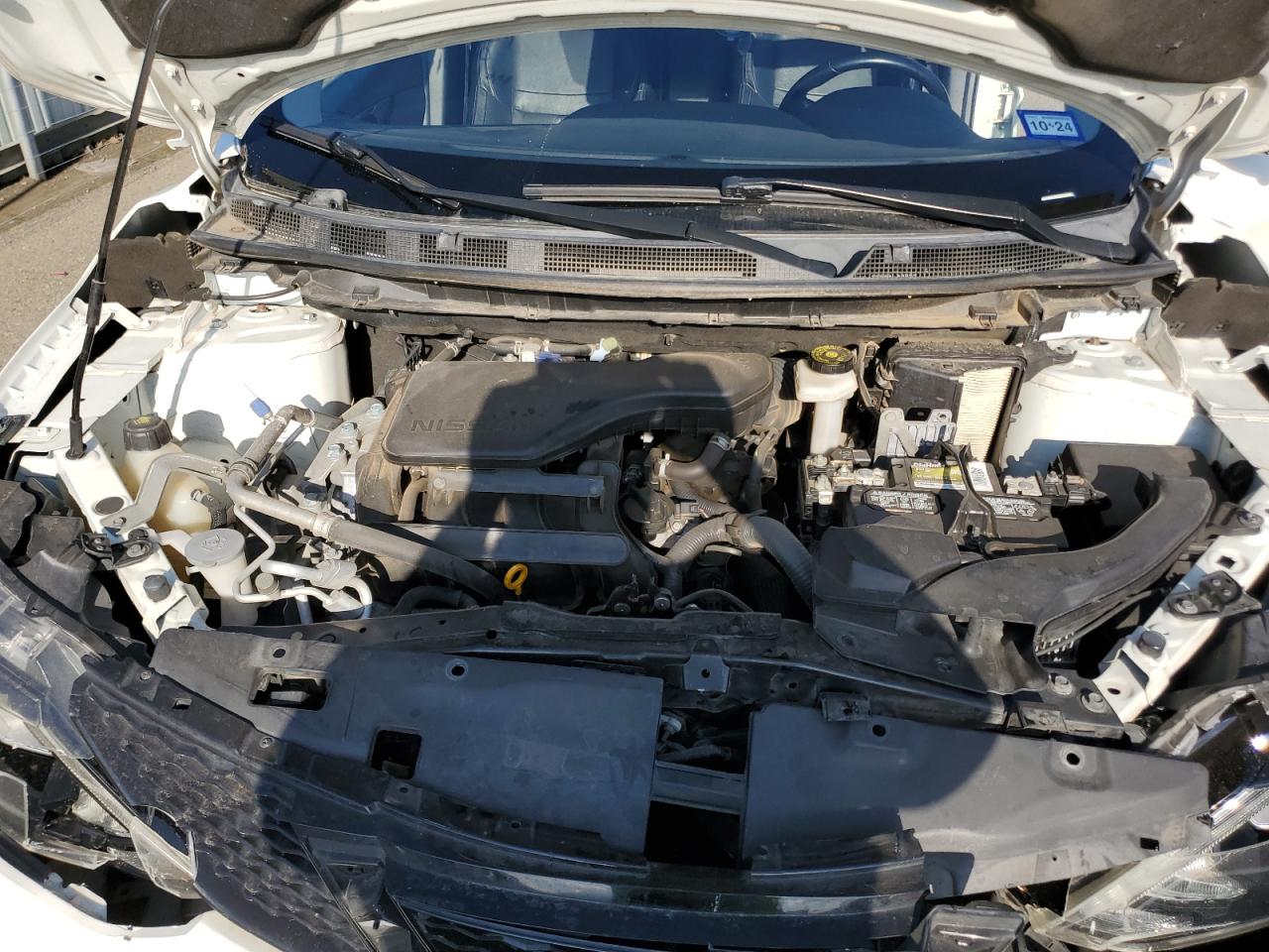 2017 Nissan Rogue VIN JN1BJ1CR2HW113207 Copart auction photo, front end / minor dent/scratches damage thumbnail 13