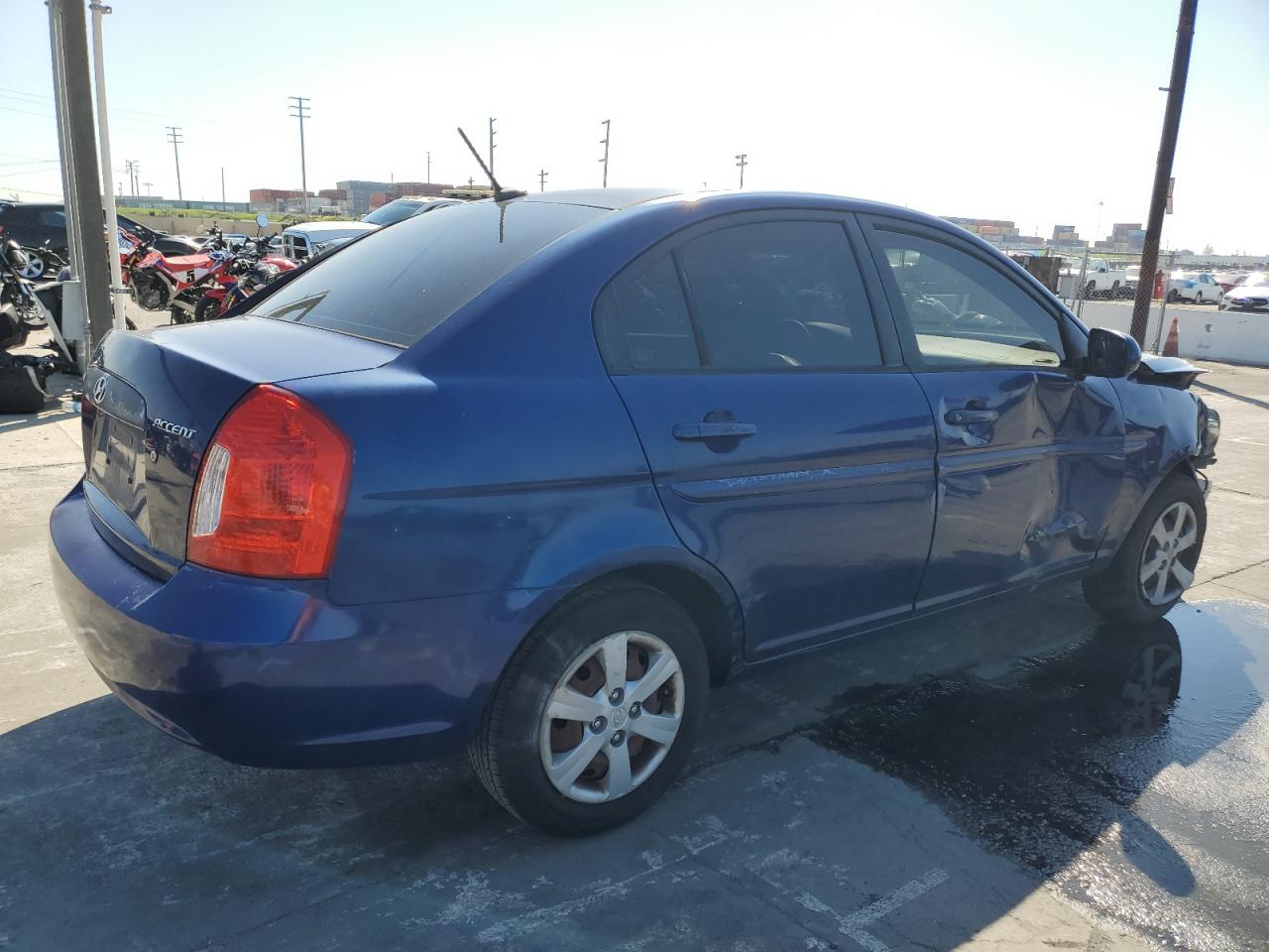 2011 Hyundai Accent VIN KMHCN4AC8BU620360 Copart auction photo, front end / side damage thumbnail 3