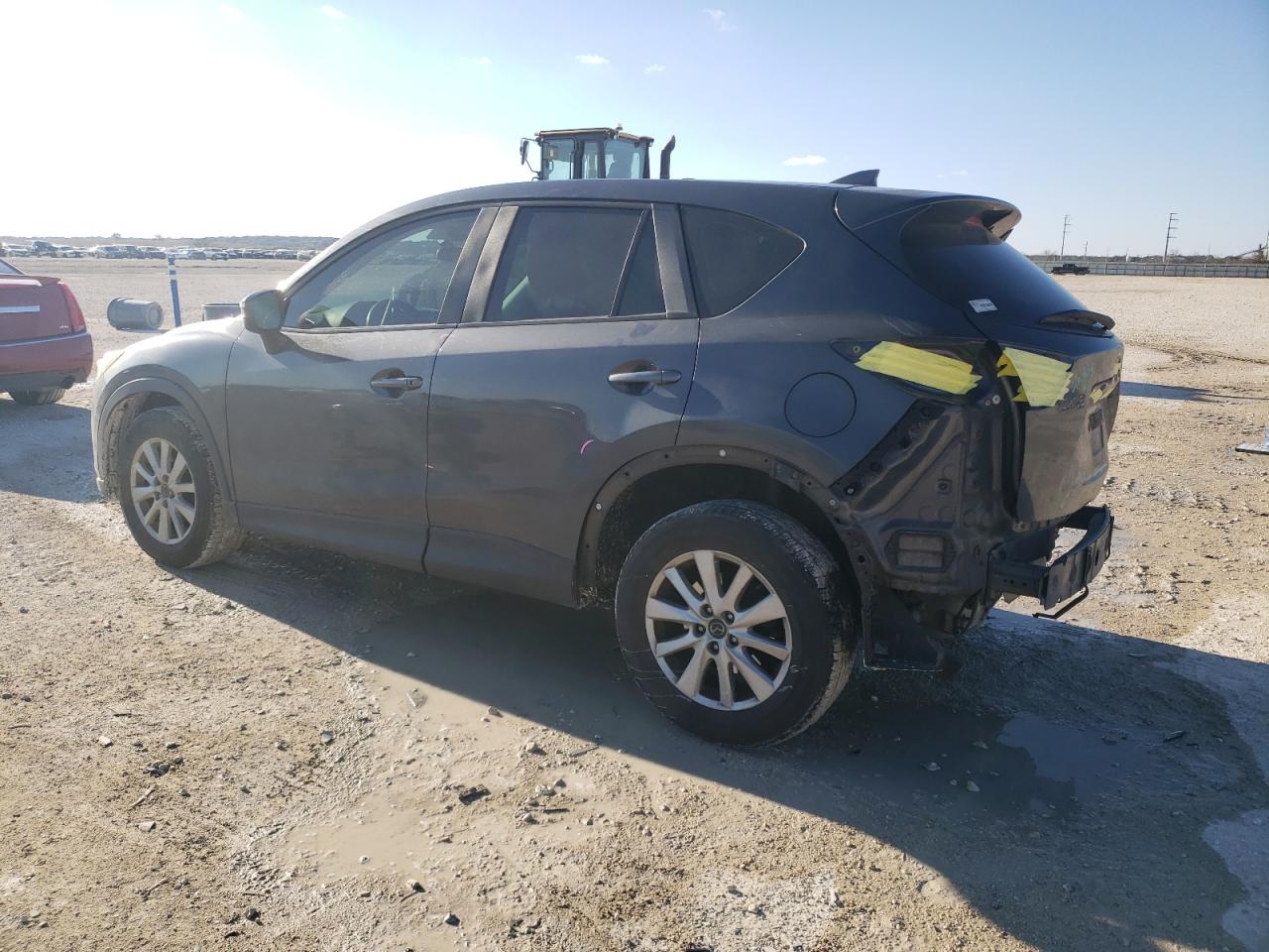 2016 Mazda CX-5 VIN JM3KE2BE9G0650543 Copart auction photo, rear end damage thumbnail 2