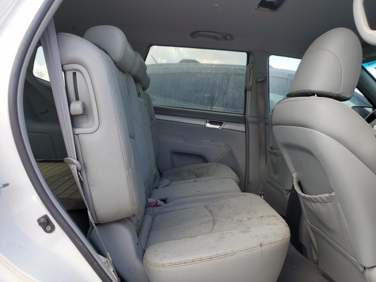 2009 KIA Mohave (borrego) VIN KNDJJ741695010898 Copart auction photo, water/flood damage thumbnail 11