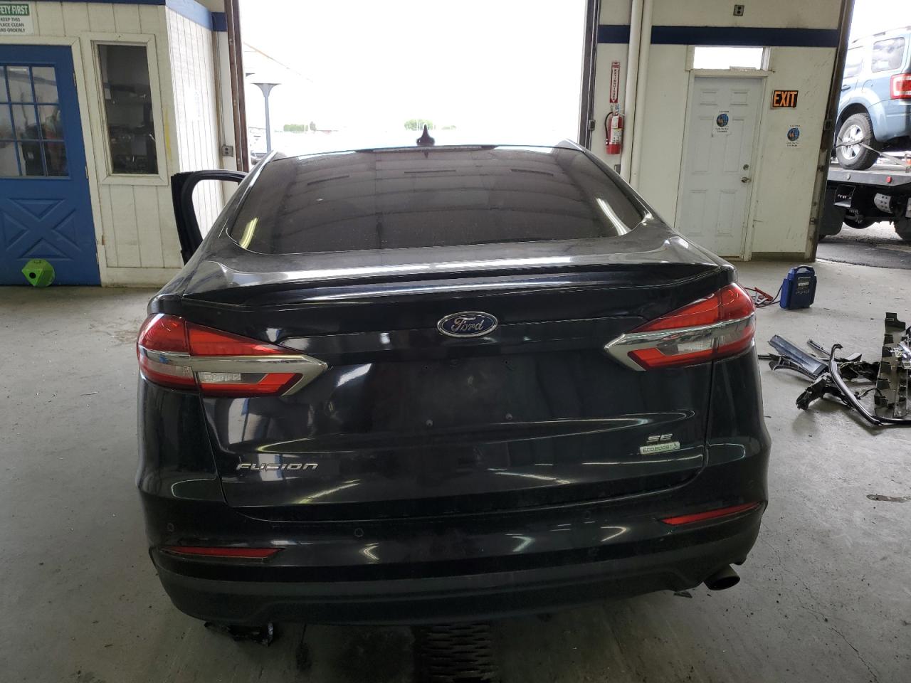 2019 Ford Fusion VIN 3FA6P0HD0KR284302 Copart auction photo, front end / side damage thumbnail 6