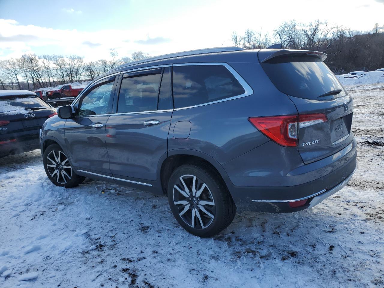 2019 Honda Pilot VIN 5FNYF6H98KB094544 Copart auction photo, front end / side damage thumbnail 2