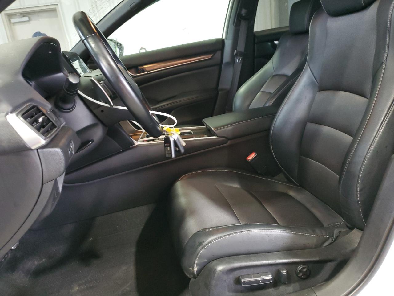 2018 Honda Accord VIN 1HGCV2F34JA048710 Copart auction photo, front end damage thumbnail 7