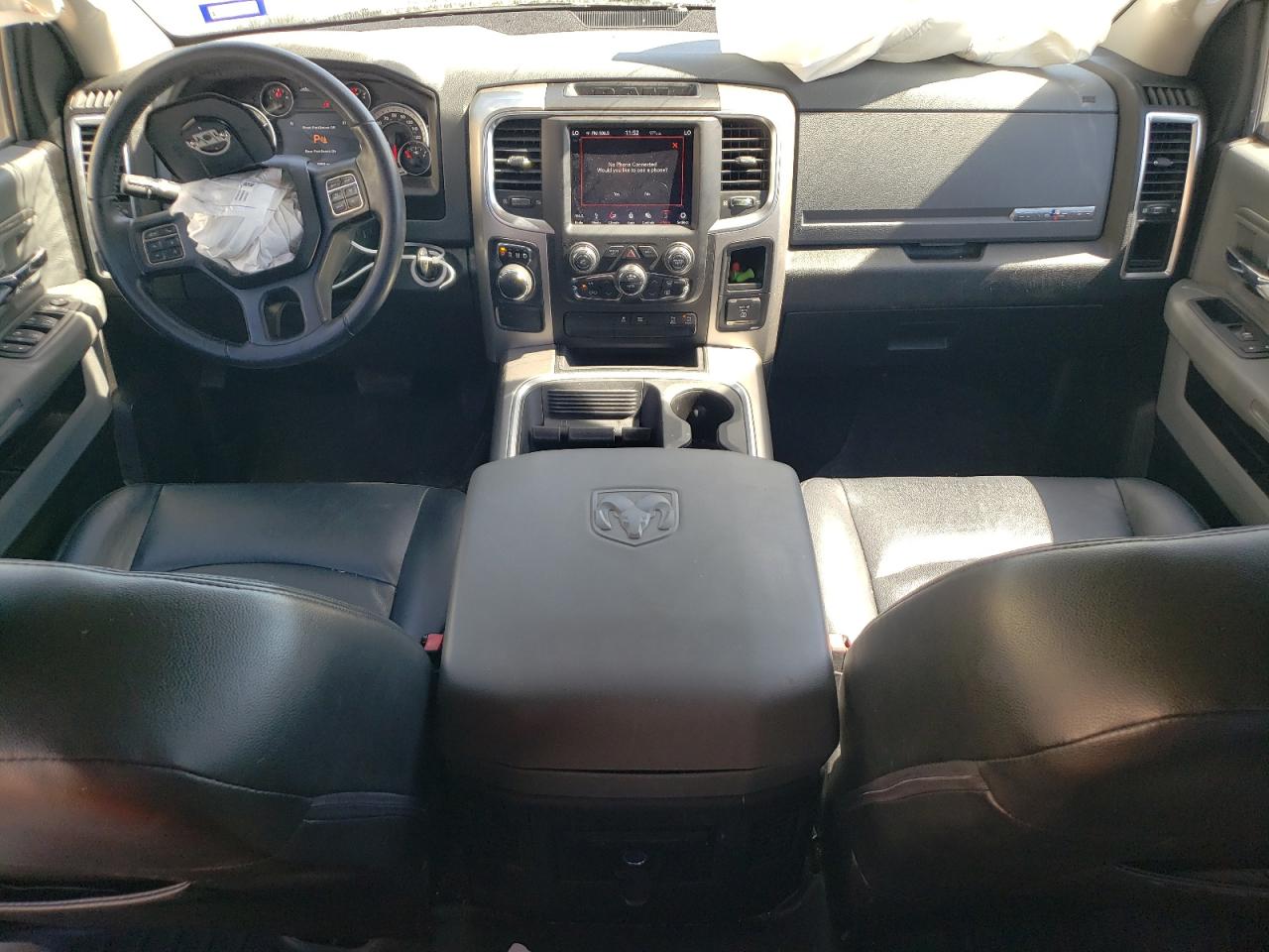 2019 RAM 1500 VIN 1C6RR6LT2KS573602 Copart auction photo, front end / minor dent/scratches damage thumbnail 8