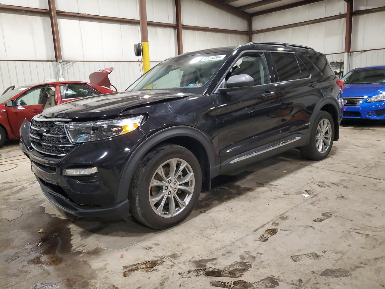 2022 Ford Explorer VIN 1FMSK8DH1NGB23821
