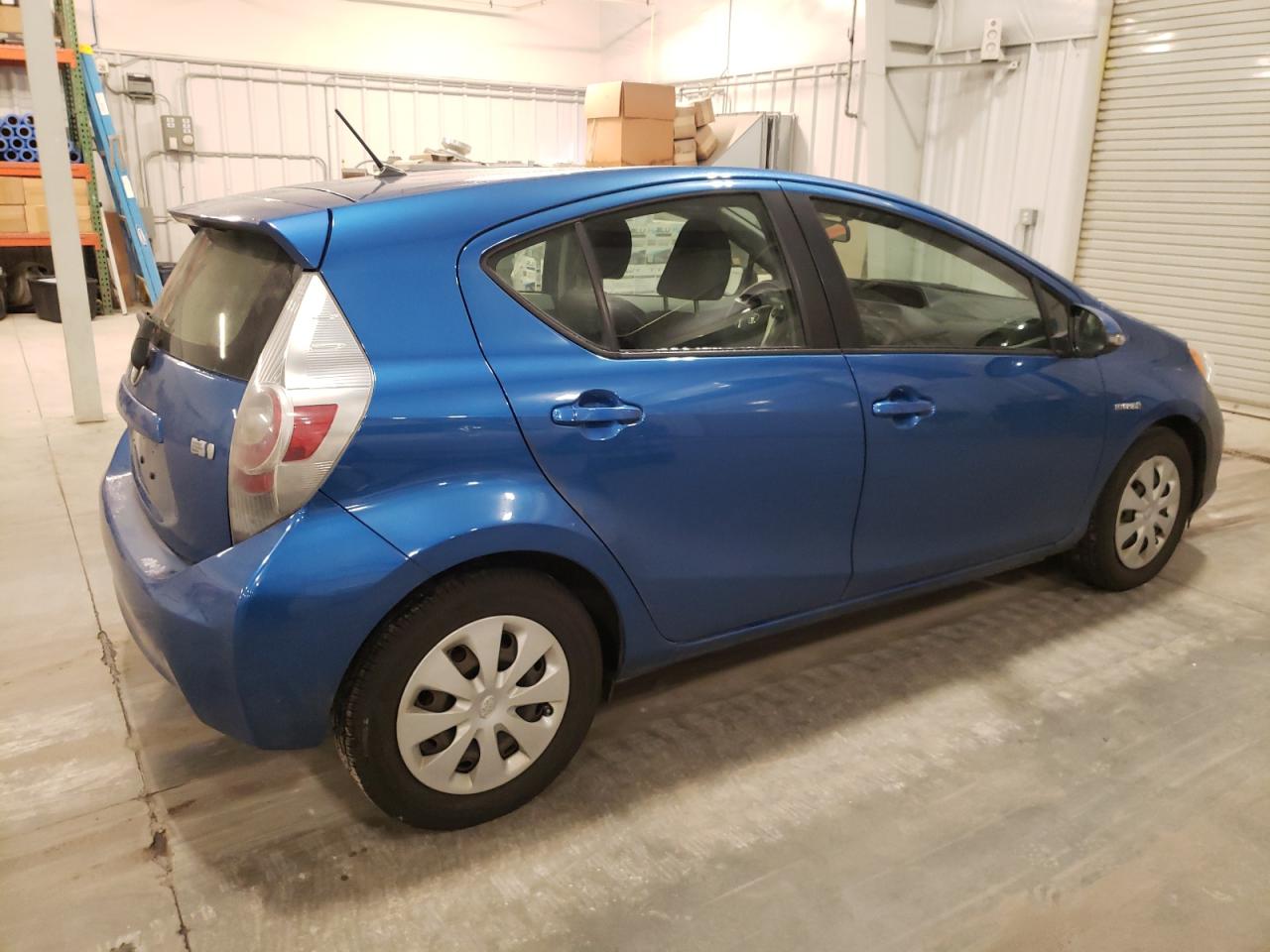 2013 Toyota Prius VIN JTDKDTB30D1544472 Copart auction photo, front end / undercarriage damage thumbnail 3