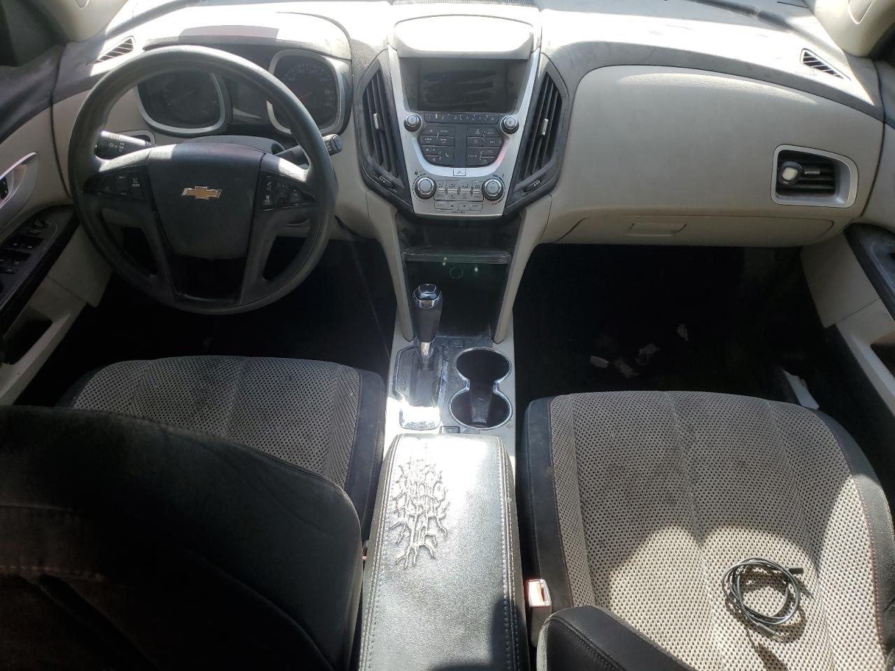 2017 Chevrolet Equinox VIN 2GNALBEK8H1518799 Copart auction photo, vandalism damage thumbnail 8