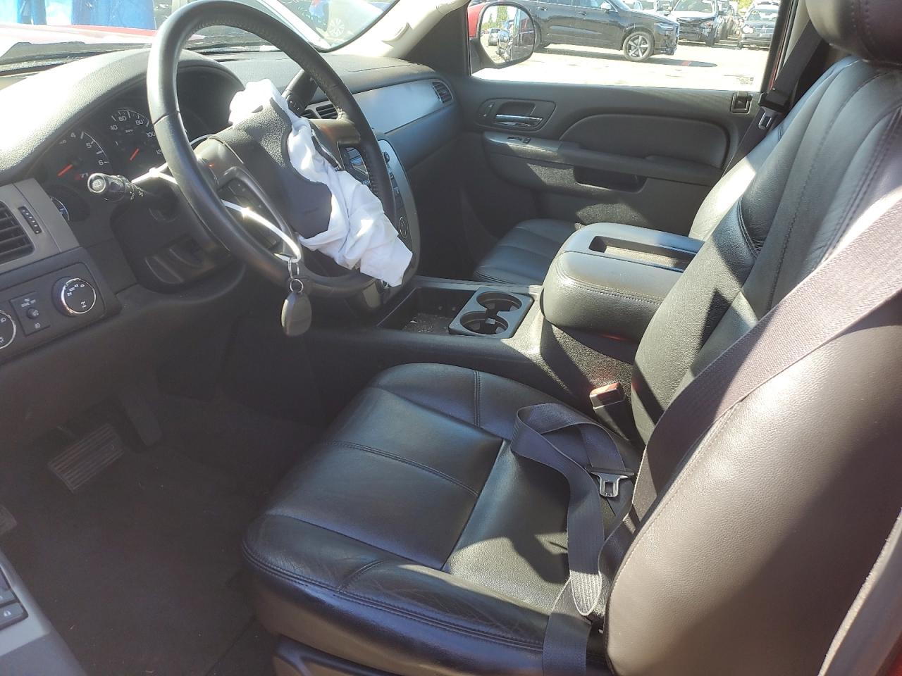 2012 Chevrolet Tahoe VIN 1GNSKBE08CR237091 Copart auction photo, front end damage thumbnail 7