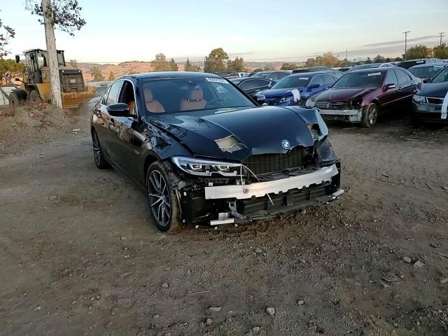 2022 BMW 3er VIN 3MW5P7J06N8C75178 Copart auction photo, front end damage thumbnail 11
