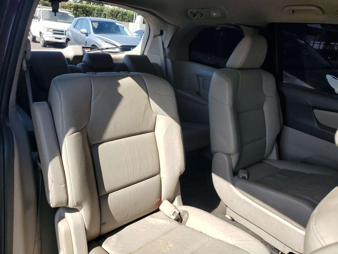 2013 Honda Odyssey VIN 5FNRL5H68DB037356 Copart auction photo, rear end damage thumbnail 11