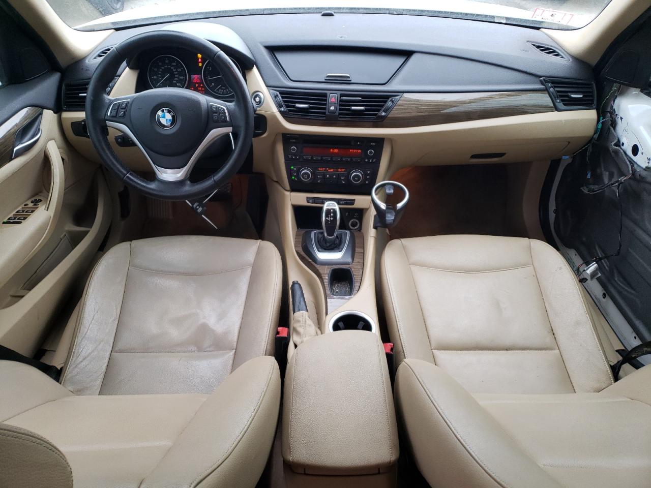 2014 BMW X1 VIN WBAVM1C50EVW50431 Copart auction photo, front end / side damage thumbnail 8