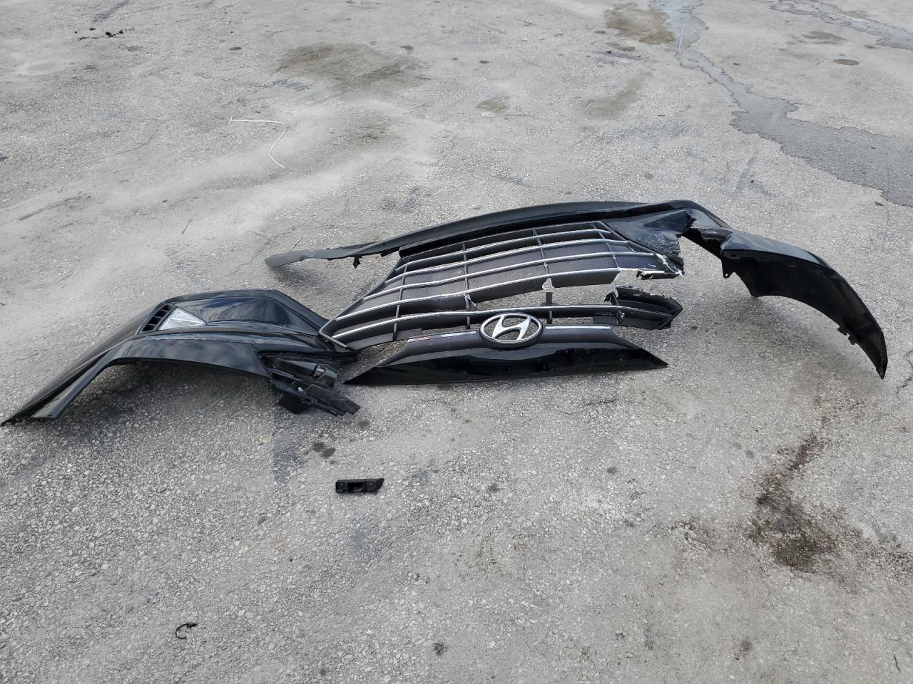 2019 Hyundai Elantra VIN 5NPD84LF3KH429088 Copart auction photo, front end / minor dent/scratches damage thumbnail 12