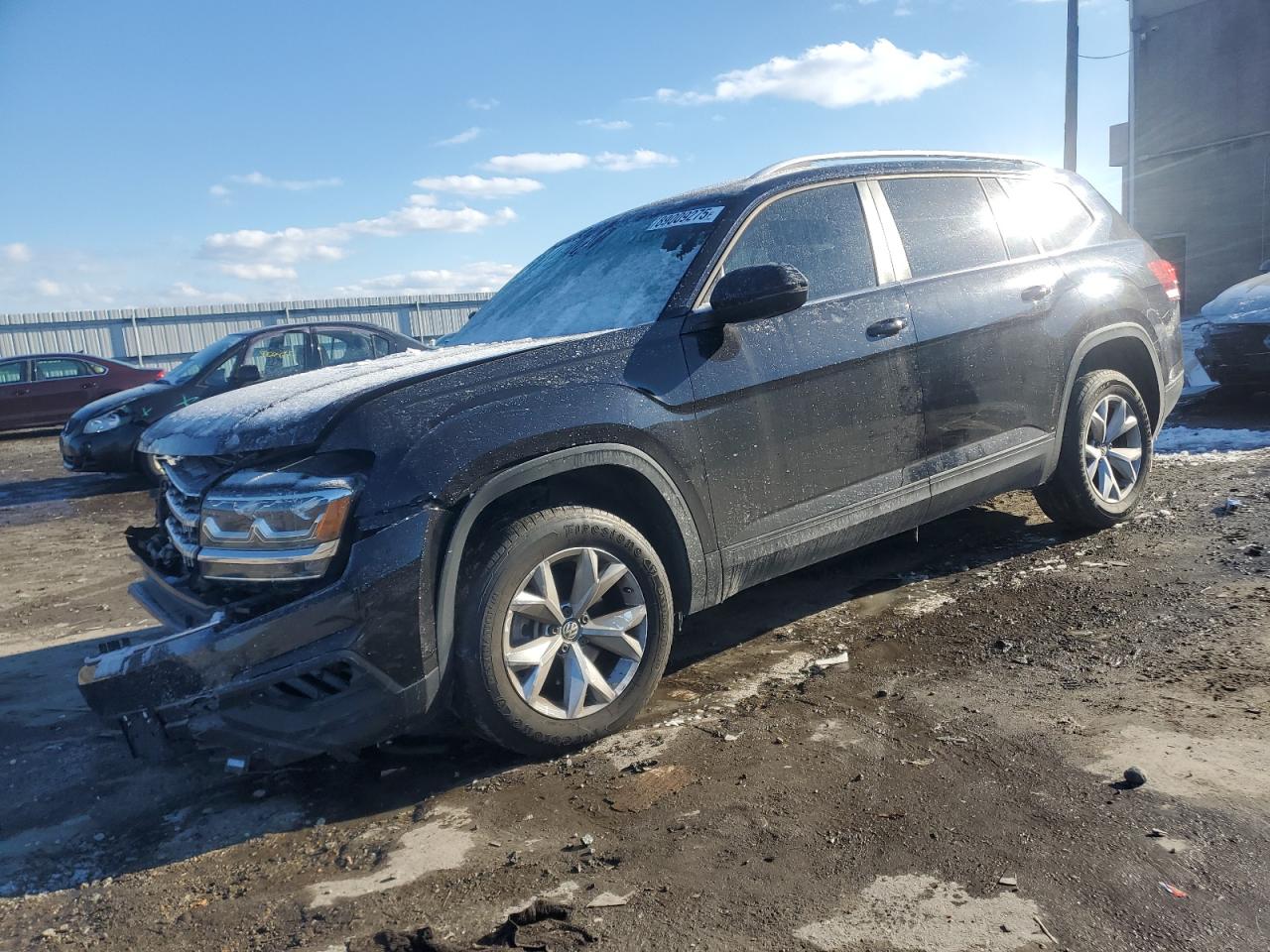 2019 Volkswagen Atlas VIN 1V2LR2CAXKC501738