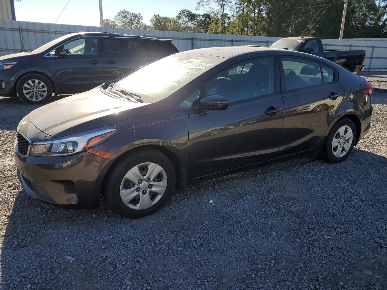 2018 KIA Forte VIN 3KPFK4A74JE205529