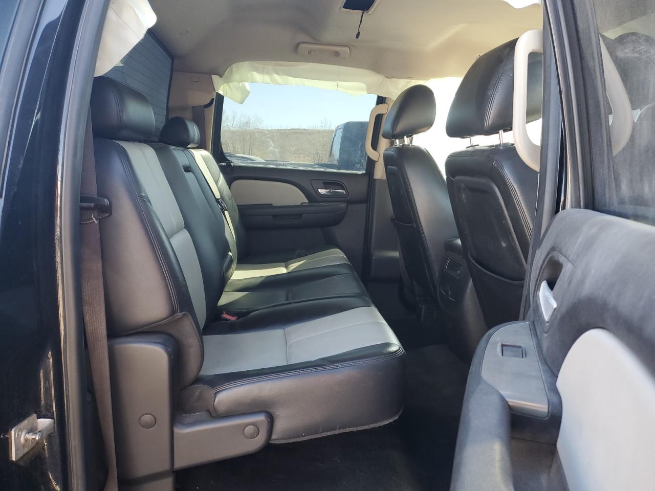 2010 GMC Sierra VIN 3GTRKWE35AG169855 Copart auction photo, front end / side damage thumbnail 10