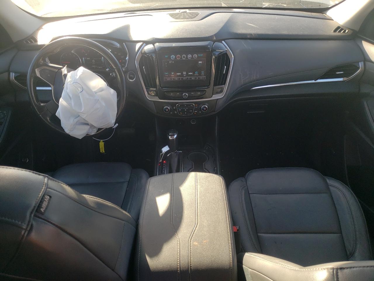 2019 Chevrolet Traverse VIN 1GNERHKW0KJ167409 Copart auction photo, front end damage thumbnail 8