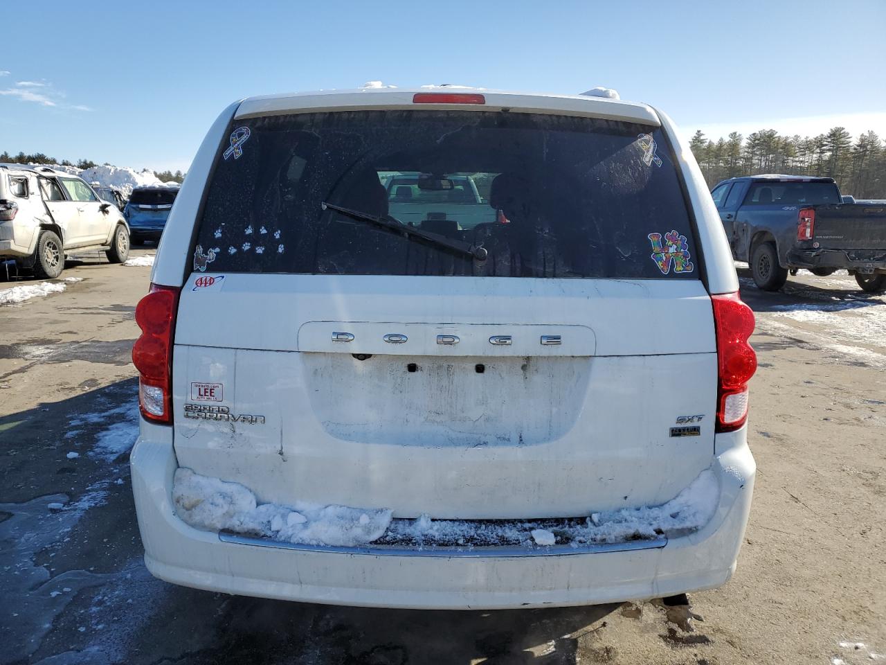 2019 Dodge Caravan VIN 2C4RDGCG4KR661987 Copart auction photo, front end damage thumbnail 6
