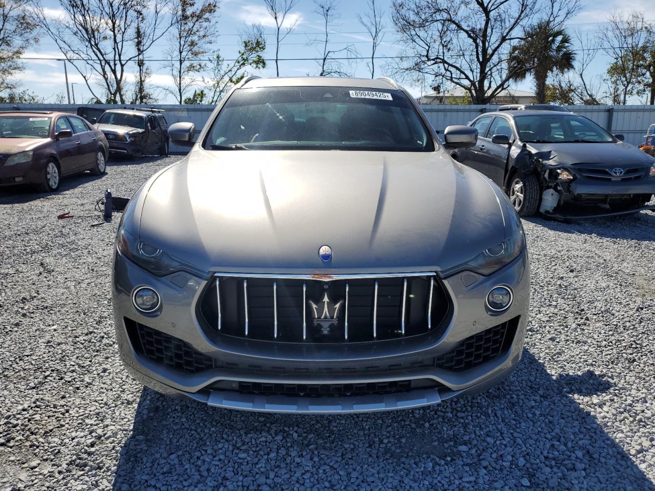 2017 Maserati Levante VIN ZN661XUL3HX230900 Copart auction photo, mechanical damage thumbnail 5